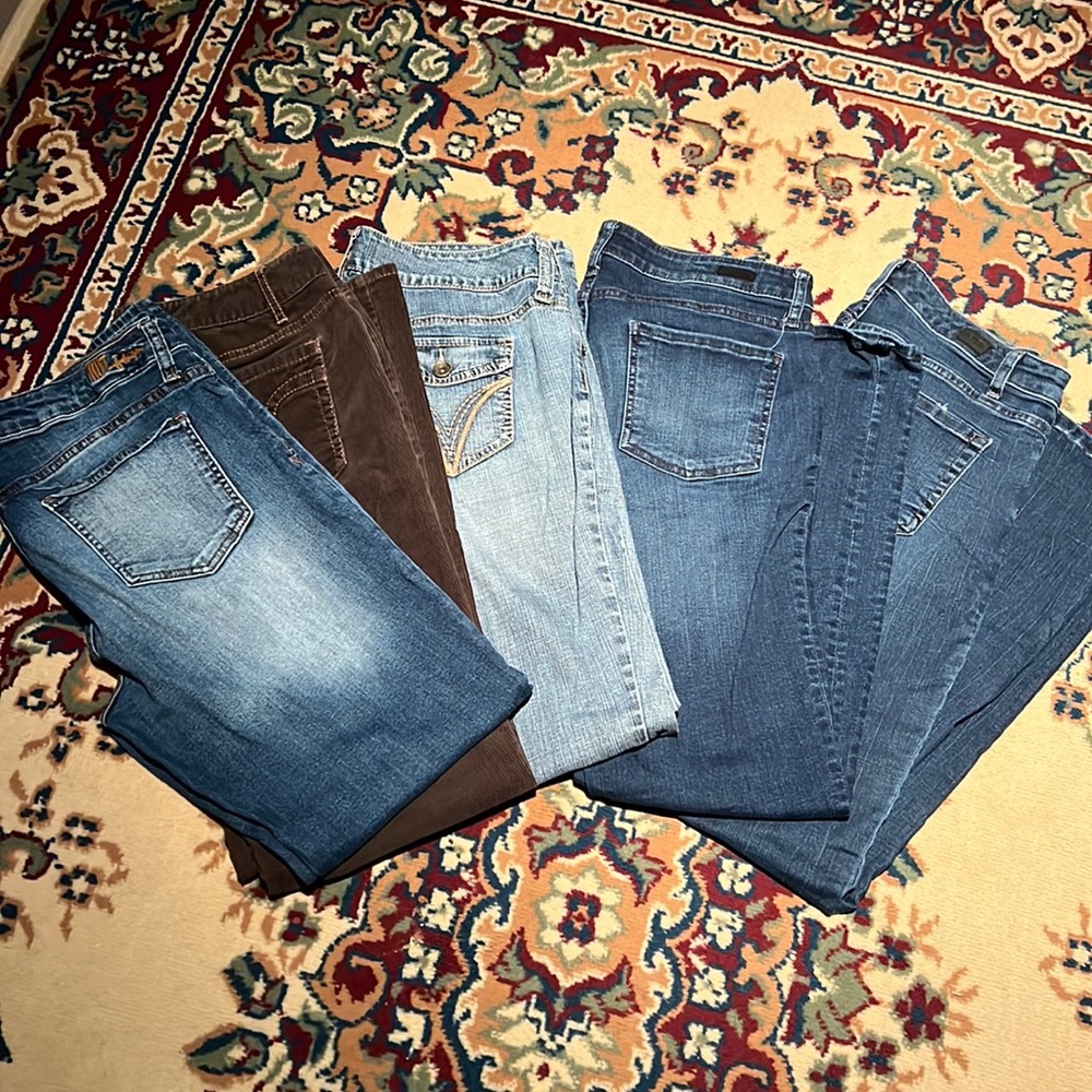 Lot of women’s size 8 pants